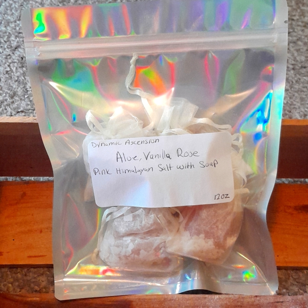 Dynamic Ascension Aloe, Vanilla Rose Pink Himalayan Salt Rock With Soap 12 oz